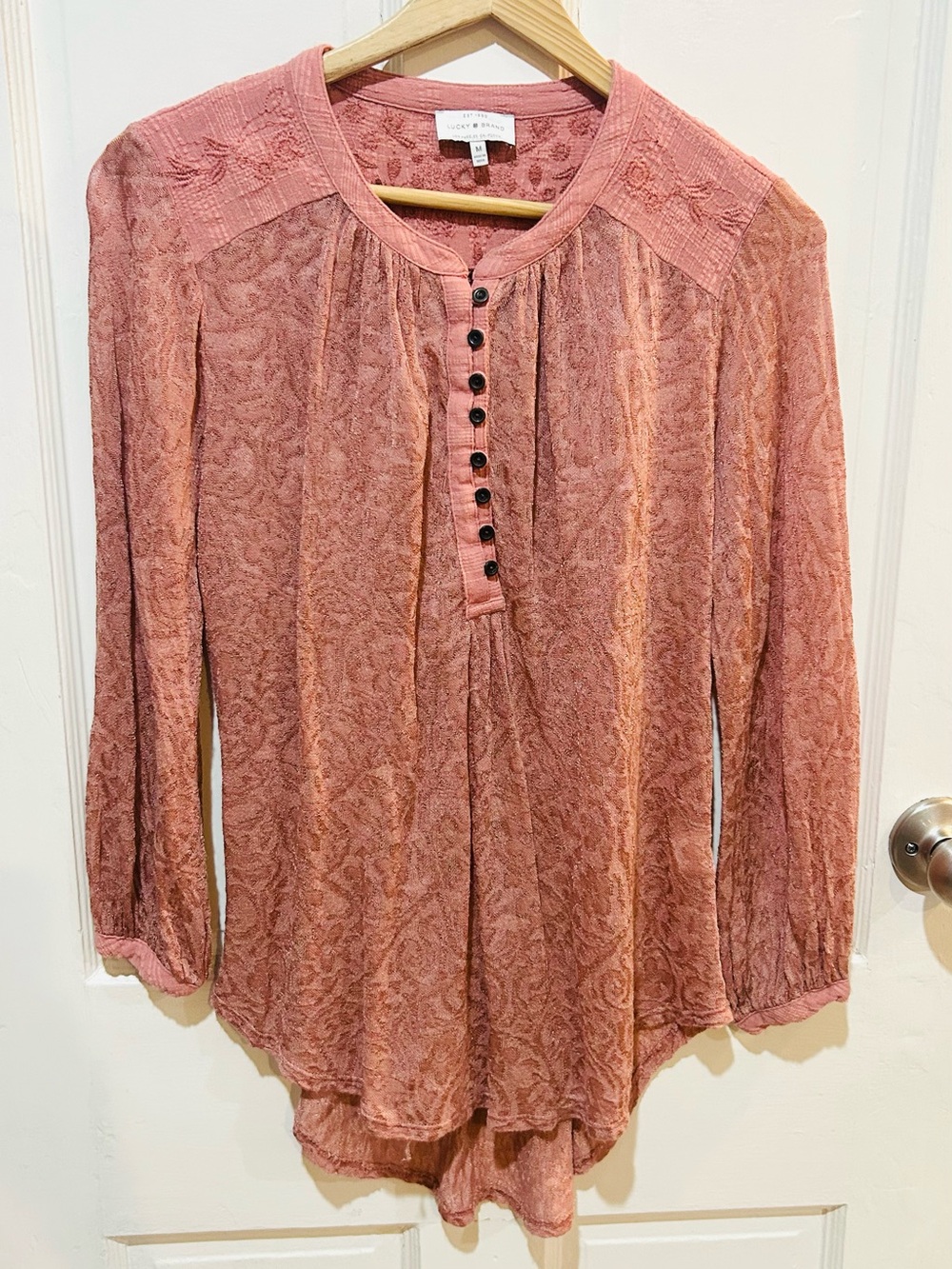 Lucky Brand Peach Textured Lace Embroidered Boho Long Sleeve Peasant Top Size M